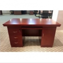 办公桌1.4米（光面环保）