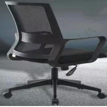 黑网电脑椅
